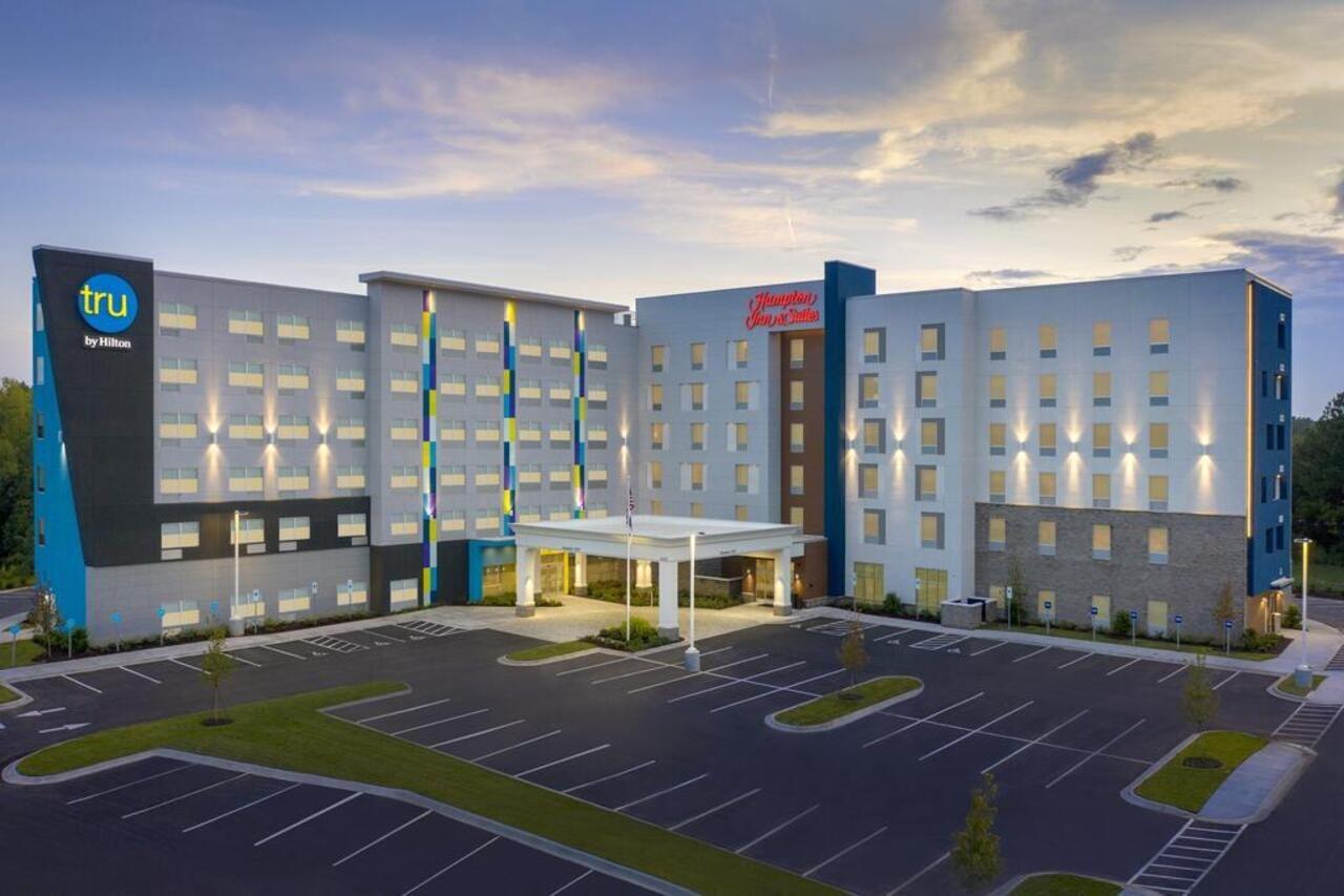 Tru By Hilton Charlotte Airport Lake Pointe Экстерьер фото